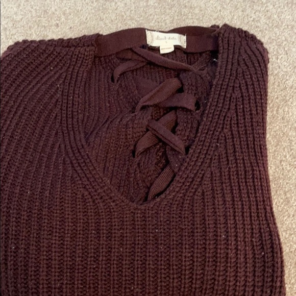 sweater - Picture 4 of 5